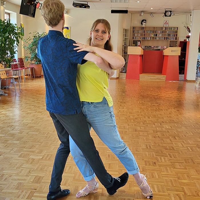 Tanzkurse Für Erwachsene Tanzschule Tessmann 